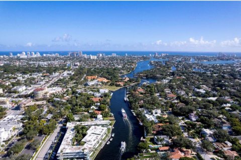Condominio en alquiler en Fort Lauderdale, Florida, 2 dormitorios, 55.74 m2 № 2077684 - foto 30