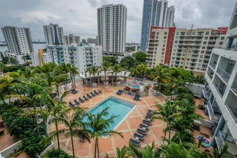 Condo in Miami, Florida, 1 bedroom  № 1736202 - photo 21