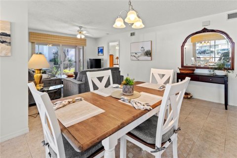 Condominio en venta en Sarasota, Florida, 2 dormitorios, 102.1 m2 № 1542909 - foto 22