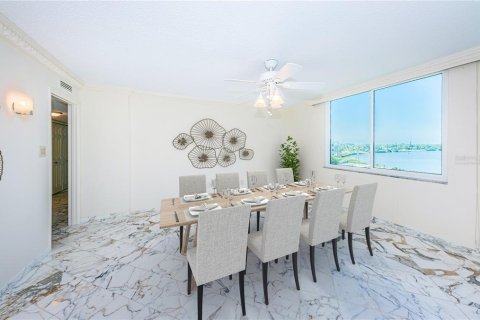 Condo in Dunedin, Florida, 2 bedrooms  № 1524077 - photo 16