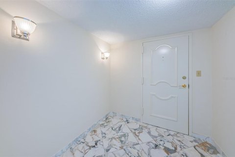 Condo in Dunedin, Florida, 2 bedrooms  № 1524077 - photo 3