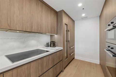Copropriété à vendre à Miami Beach, Floride: 2 chambres, 177.63 m2 № 2011000 - photo 14