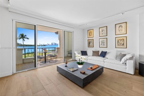 Copropriété à vendre à Miami Beach, Floride: 2 chambres, 177.63 m2 № 2011000 - photo 6