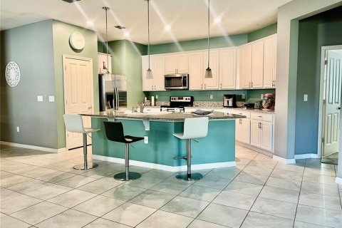 Villa ou maison à vendre à Kissimmee, Floride: 4 chambres, 179.77 m2 № 2218969 - photo 5