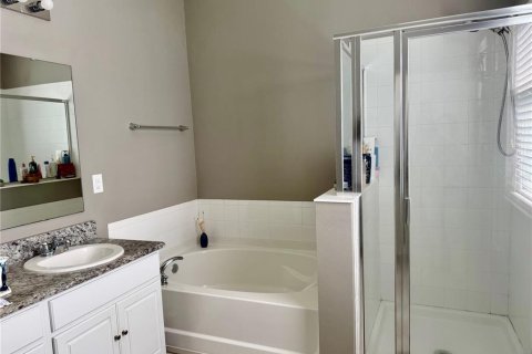 Villa ou maison à vendre à Kissimmee, Floride: 4 chambres, 179.77 m2 № 2218969 - photo 18