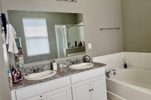 Villa ou maison à vendre à Kissimmee, Floride: 4 chambres, 179.77 m2 № 2218969 - photo 17