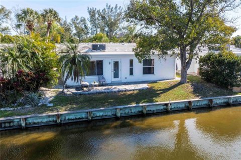 Villa ou maison à vendre à Longboat Key, Floride: 2 chambres, 140.84 m2 № 2220355 - photo 30