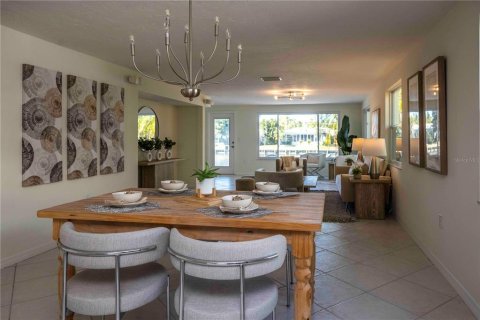 Villa ou maison à vendre à Longboat Key, Floride: 2 chambres, 140.84 m2 № 2220355 - photo 7