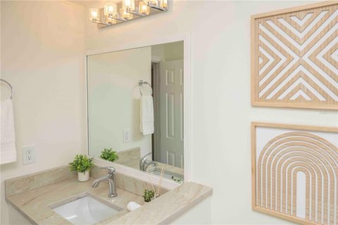 Villa ou maison à vendre à Longboat Key, Floride: 2 chambres, 140.84 m2 № 2220355 - photo 27
