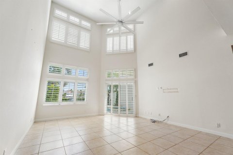 Adosado en venta en North Palm Beach, Florida, 4 dormitorios, 261.06 m2 № 2415823 - foto 14