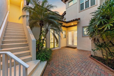 Adosado en venta en North Palm Beach, Florida, 4 dormitorios, 261.06 m2 № 2415823 - foto 11