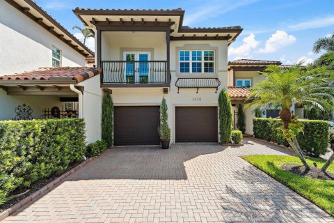 Adosado en venta en North Palm Beach, Florida, 4 dormitorios, 261.06 m2 № 2415823 - foto 4