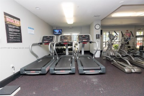 Condo in Aventura, Florida, 2 bedrooms  № 1699956 - photo 19