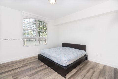 Condo in Aventura, Florida, 2 bedrooms  № 1699956 - photo 10