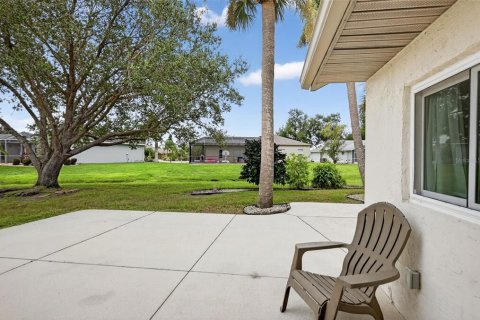 House in Punta Gorda, Florida 3 bedrooms, 147.06 sq.m. № 1907862 - photo 22