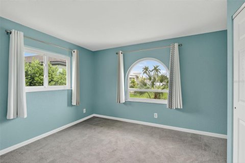 House in Punta Gorda, Florida 3 bedrooms, 147.06 sq.m. № 1907862 - photo 20