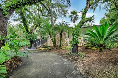 Купить виллу или дом в Пайнкрест, Флорида 5 спален, 424.38м2, № 2037381 - фото 3