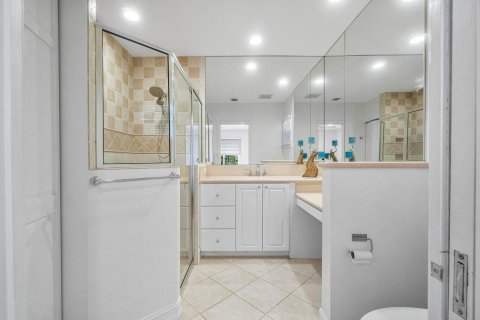 House in Palm Beach Gardens, Florida 4 bedrooms, 292.27 sq.m. № 2175955 - photo 16