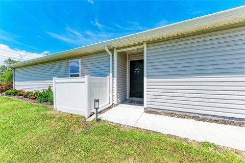 Propiedad comercial en venta en Punta Gorda, Florida, 6 dormitorios, 260.5 m2 № 1848155 - foto 22