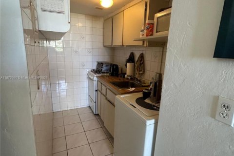 Copropriété à vendre à Miami Beach, Floride: 2337.7 m2 № 1949961 - photo 7