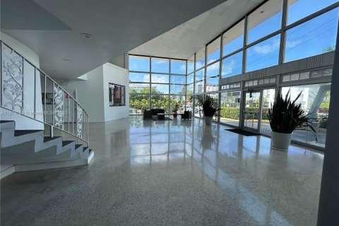 Copropriété à vendre à Miami Beach, Floride: 2337.7 m2 № 1949961 - photo 24
