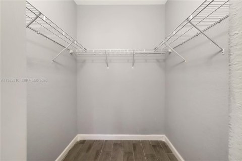 Condominio en venta en Homestead, Florida, 3 dormitorios, 110.93 m2 № 2045370 - foto 11