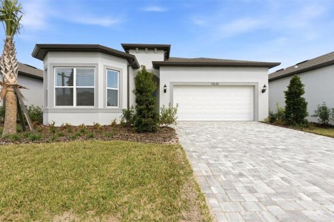 House in Spring Hill, Florida 2 bedrooms, 180.51 sq.m. № 2116871