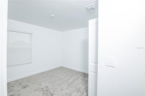 Townhouse in Orlando, Florida 3 bedrooms, 151.99 sq.m. № 2280206 - photo 16