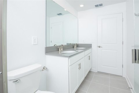 Townhouse in Orlando, Florida 3 bedrooms, 151.99 sq.m. № 2280206 - photo 24