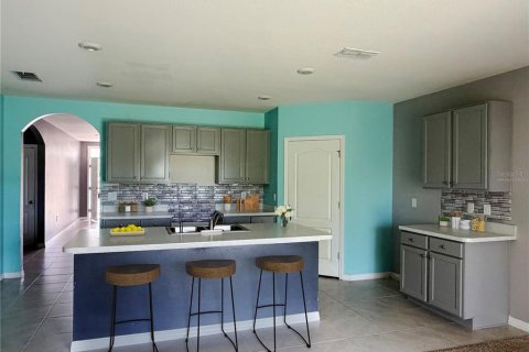 House in Edgewater, Florida 4 bedrooms, 171.5 sq.m. № 2405095 - photo 13