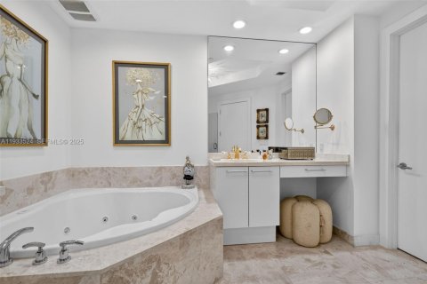 Купить кондоминиум в Авентура, Флорида 3 спальни, 207.64м2, № 1992369 - фото 27