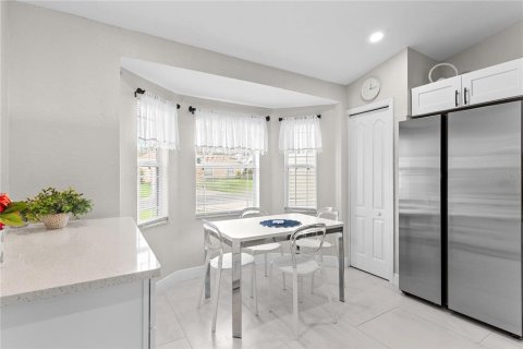 House in Lakeland, Florida 3 bedrooms, 151.15 sq.m. № 2258940 - photo 11