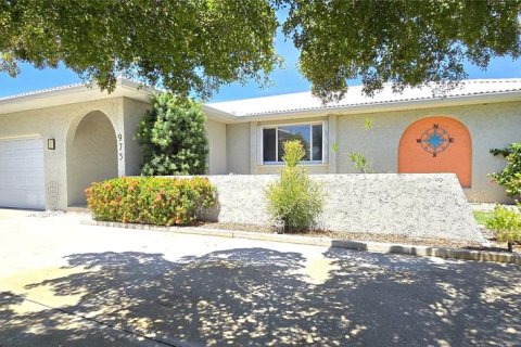 Casa en venta en Punta Gorda, Florida, 3 dormitorios, 197.42 m2 № 1903491 - foto 1