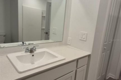 House in Winter Haven, Florida 4 bedrooms, 174.66 sq.m. № 2215577 - photo 21