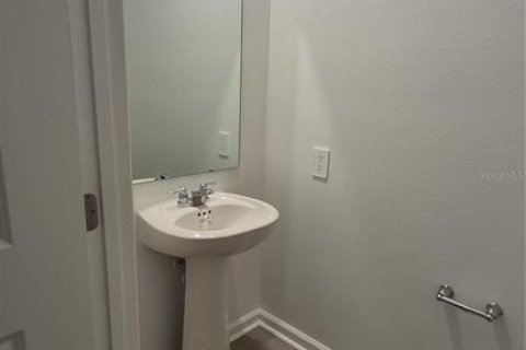 House in Winter Haven, Florida 4 bedrooms, 174.66 sq.m. № 2215577 - photo 10