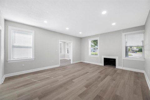 Apartment in Tampa, Florida 2 bedrooms, 85.93 sq.m. № 1916520 - photo 4