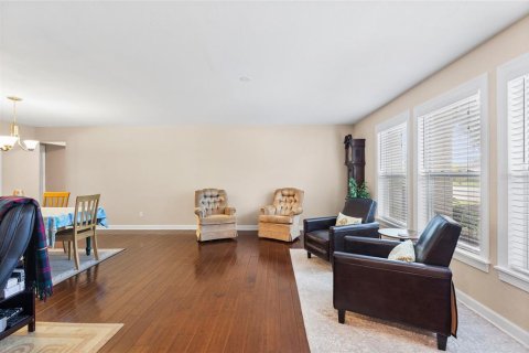 Villa ou maison à vendre à Seminole, Floride: 3 chambres, 188.78 m2 № 2339598 - photo 8