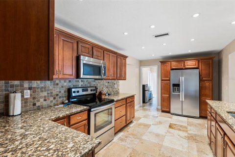 Villa ou maison à vendre à Seminole, Floride: 3 chambres, 188.78 m2 № 2339598 - photo 15