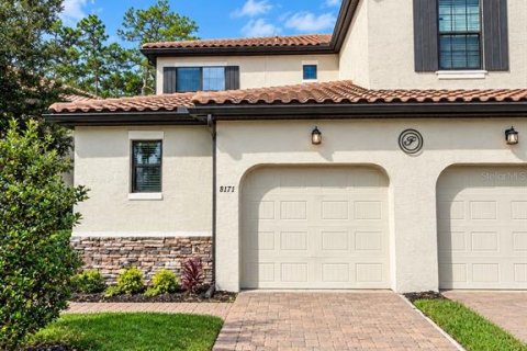 Touwnhouse à Davenport, Floride 4 chambres, 191.38 m2 № 2358114