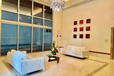 Купить кондоминиум в Майами, Флорида 1 спальня, 78.32м2, № 1939743 - фото 4