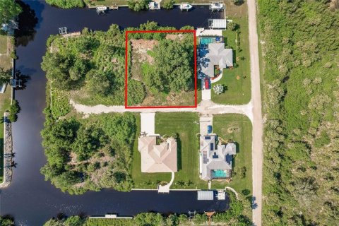 Terrain à vendre à Punta Gorda, Floride № 1813622 - photo 11