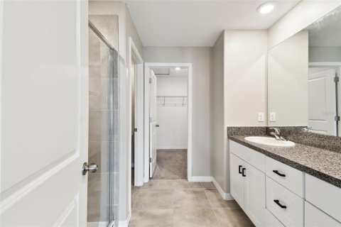 Townhouse in Land O' Lakes, Florida 3 bedrooms, 148.74 sq.m. № 1823062 - photo 26