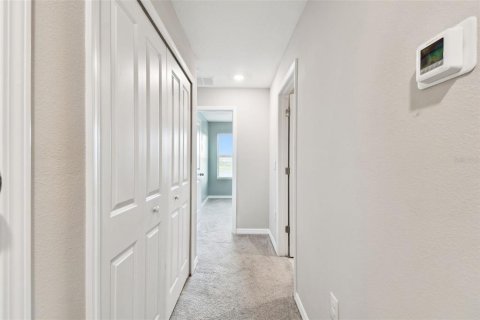 Townhouse in Land O' Lakes, Florida 3 bedrooms, 148.74 sq.m. № 1823062 - photo 29