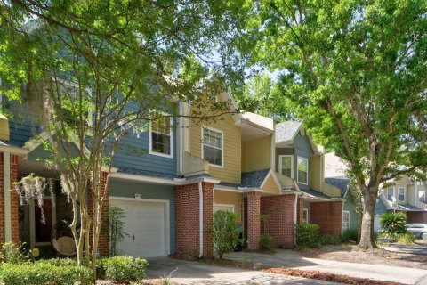 Townhouse in Gainesville, Florida 3 bedrooms, 147.16 sq.m. № 1740654 - photo 2