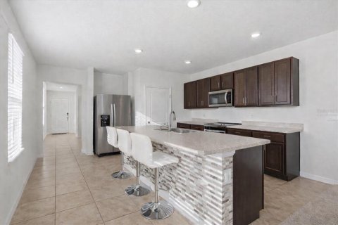 House in Davenport, Florida 3 bedrooms, 152.82 sq.m. № 2218490 - photo 15