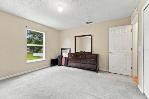 Villa ou maison à vendre à Apopka, Floride: 4 chambres, 259.57 m2 № 2403193 - photo 16