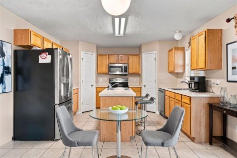 Villa ou maison à vendre à Apopka, Floride: 4 chambres, 259.57 m2 № 2403193 - photo 6