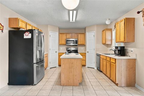 Villa ou maison à vendre à Apopka, Floride: 4 chambres, 259.57 m2 № 2403193 - photo 5