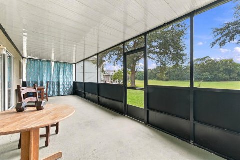 Villa ou maison à vendre à Apopka, Floride: 4 chambres, 259.57 m2 № 2403193 - photo 25