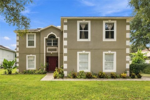 Villa ou maison à Apopka, Floride 4 chambres, 259.57 m2 № 2403193